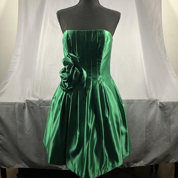 Vintage Jessica McClintock Dress Womens 8 Green Strapless Made in USA Party 80s Vintage Jessica McClintock Dress Womens 8 Green Strapless Made in USA Party 80s